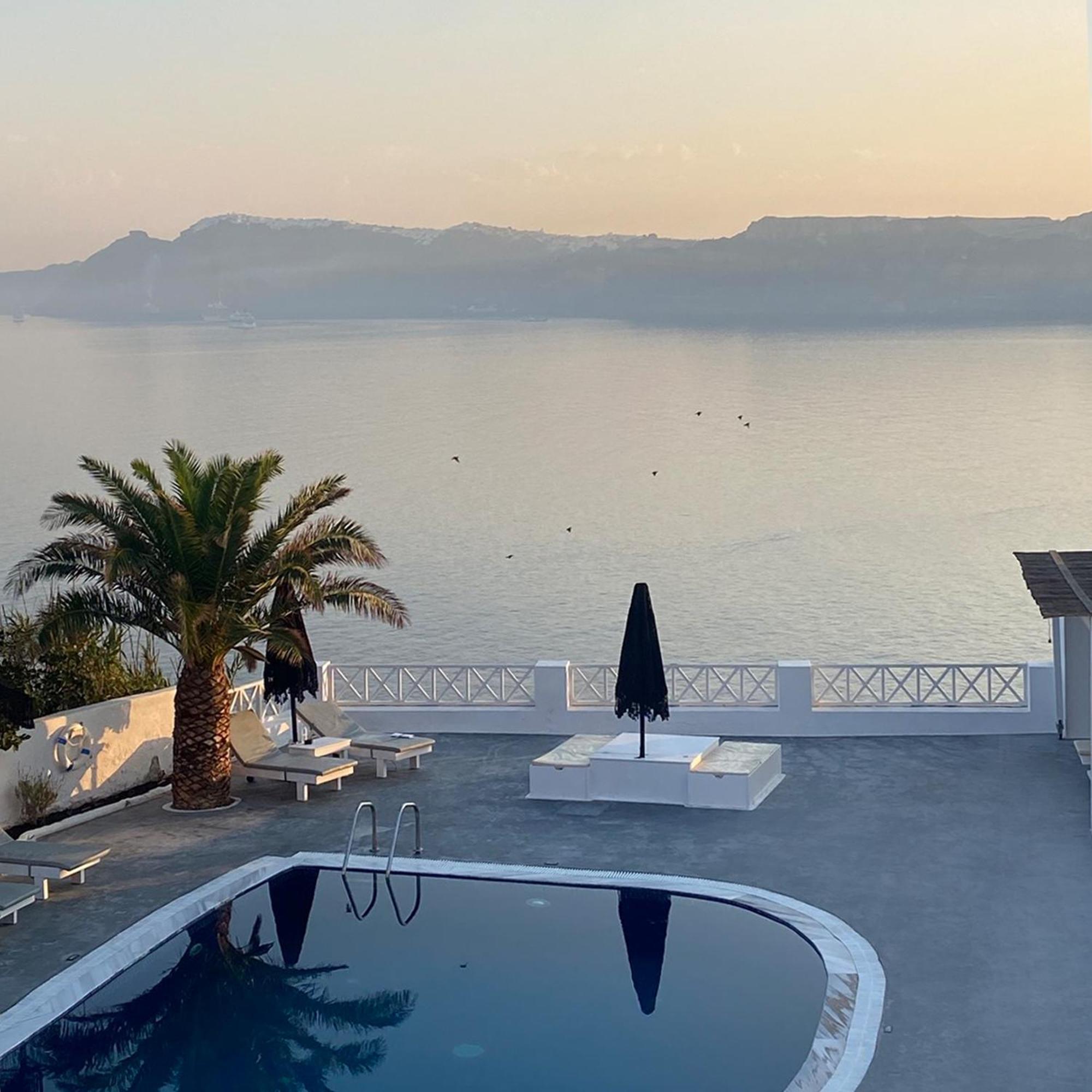 Santorini View Hotel Akrotiri  Bagian luar foto